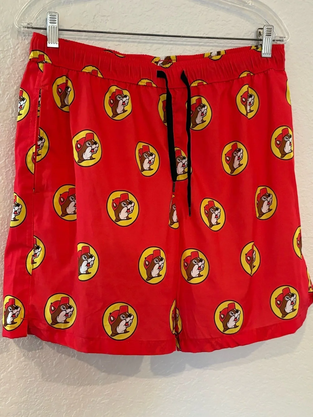 Buc-ee's Men’s Swim Trunks Red Beaver Logo Print Board Shorts Drawstring Medium